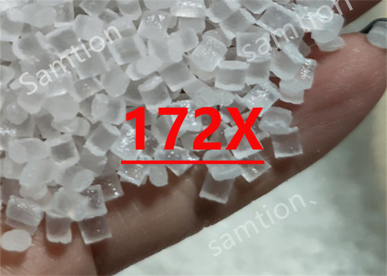 S-Plastic  172x es un grado multipropósito de alto flujo disponible solo en color natural.
