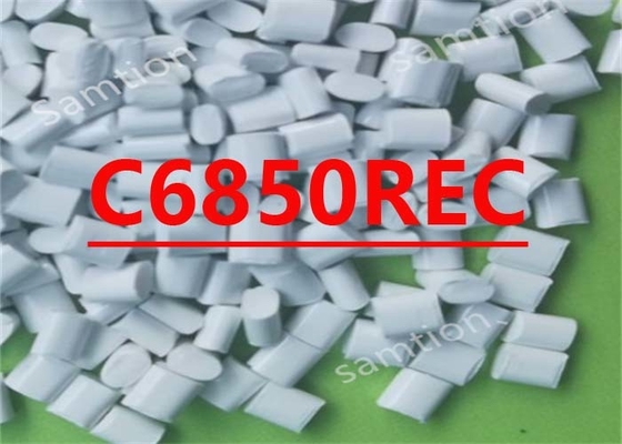Los datos preliminares del ciclo C6850REC de S-Plastic. 50% de reciclaje de PC+ABS basado en el consumo previo.