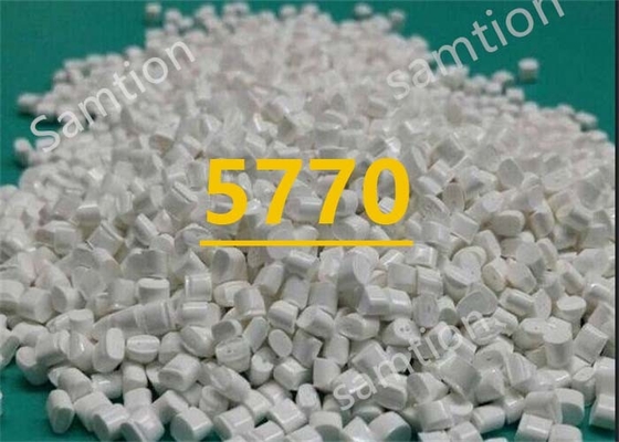 S-Plastic Xenoy 5770 20% GR/MR, aleación PC/poliéster, modificada por impacto, resistente a sustancias químicas, buena superficie y baja curvatura.